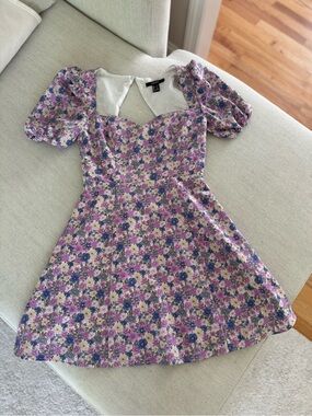 Forever 21 Lavender and Blue Floral Puff-Sleeve Mini Dress